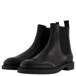 Vagabond Alex M Black