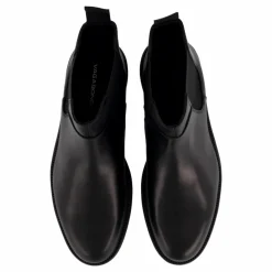 Vagabond Alex M Black