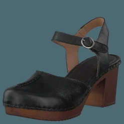 Ten Points Amelia Black