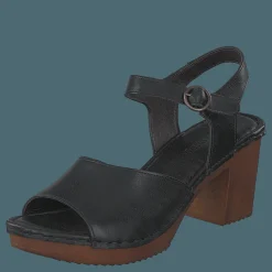 Ten Points Amelia Black