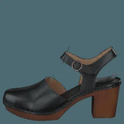 Ten Points Amelia Black