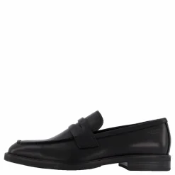 Vagabond Andrew Black