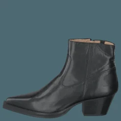 Angulus Ankle Boot. Black
