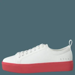 Svea Arlo Three Antique White, Red Outsole
