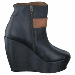 Minimarket Balder Black Leather