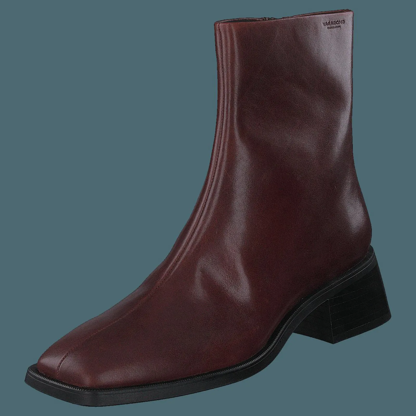 Vagabond Blanca Chestnut