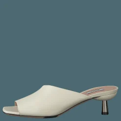 Bally Carin 45 008, Bone 15