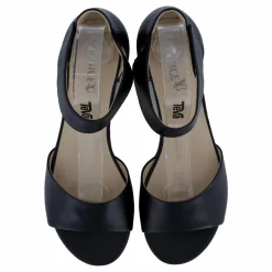 Caprice Carla Black Nappa