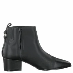 Steve Madden Clover Black Leather