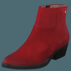 Sneaky Steve Dashed Red