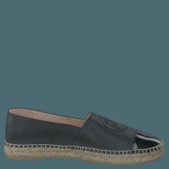 Philip Hog Demi Black