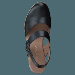 Ten Points Ella Black