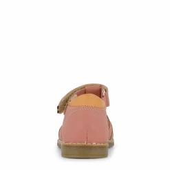 Barn Kavat Forsvik Ep Ash Rose