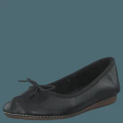 Clarks Freckle Ice Black Leather