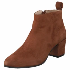 Shoe Biz Friannah Lo Suede Cognac