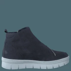 Nude of Scandinavia Hilda Longbeach / Luna Blue