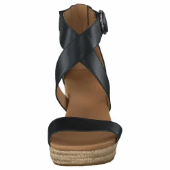 UGG Hylda Black