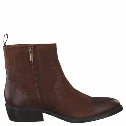 Ten Points Jessie Brown