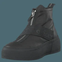 Nude of Scandinavia Jessie Sauvage / Nero