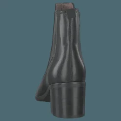 Ten Points Josette Black