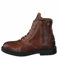 Sneaky Steve Kingdom Stout Leathe Cognac