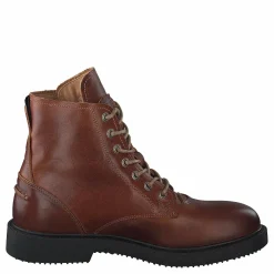 Sneaky Steve Kingdom Stout Leathe Cognac