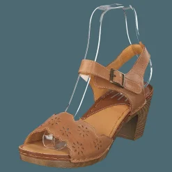 Wildflower Luciana Tan