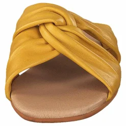 Ten Points Madeleine Yellow