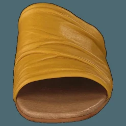 Ten Points Madeleine Yellow