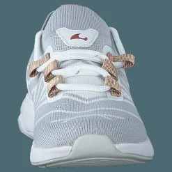 Barn Viking Martine White