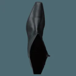 Vagabond Nella Black