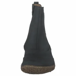 El Naturalista Nido Ella Black