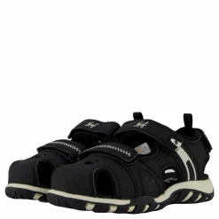 Barn Leaf Runn Black