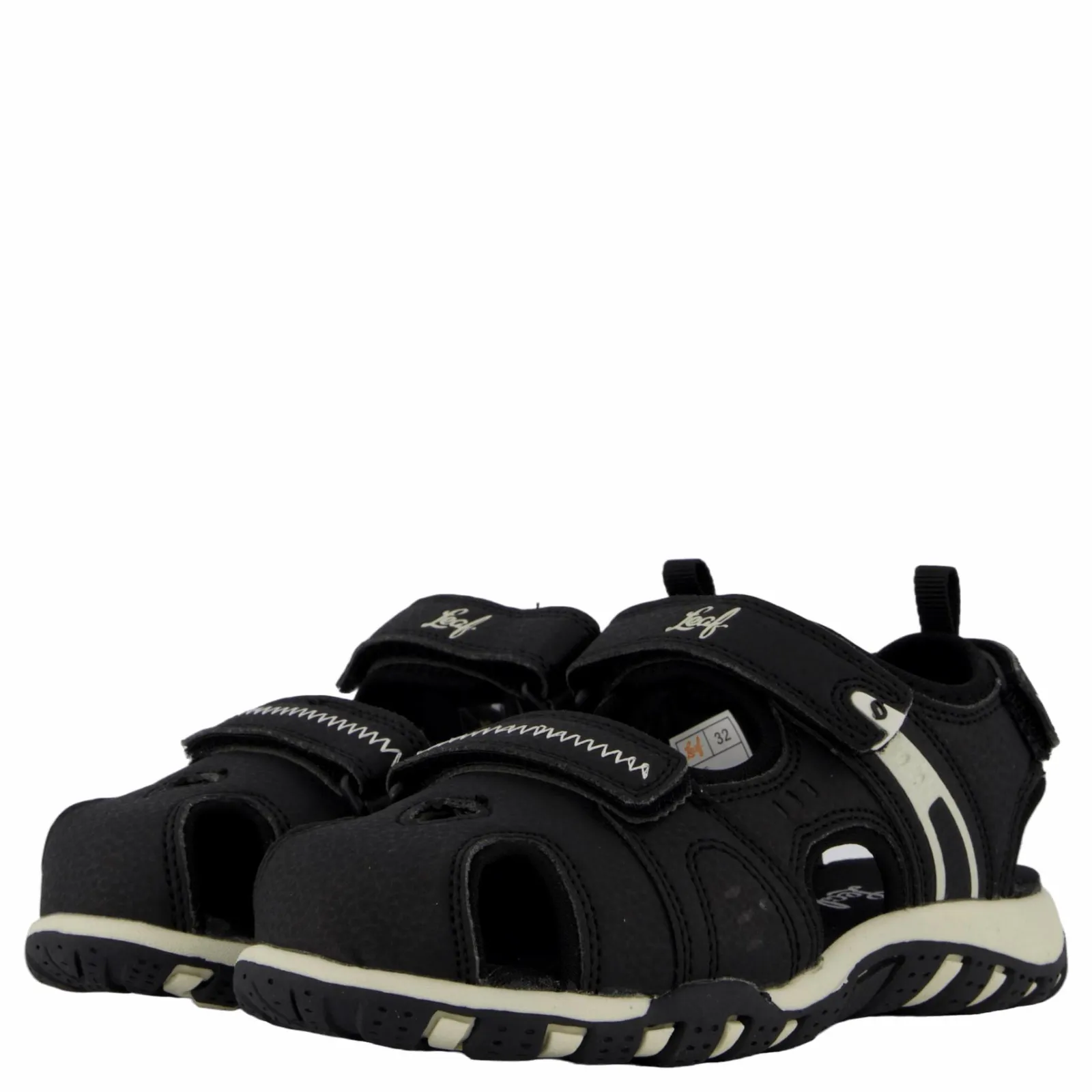 Barn Leaf Runn Black