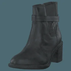 Clarks Scene Star Black Leather