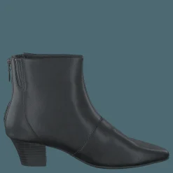 Clarks Teresa Boot Black Leather