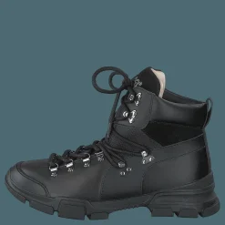 Svea Tracking Boot Black