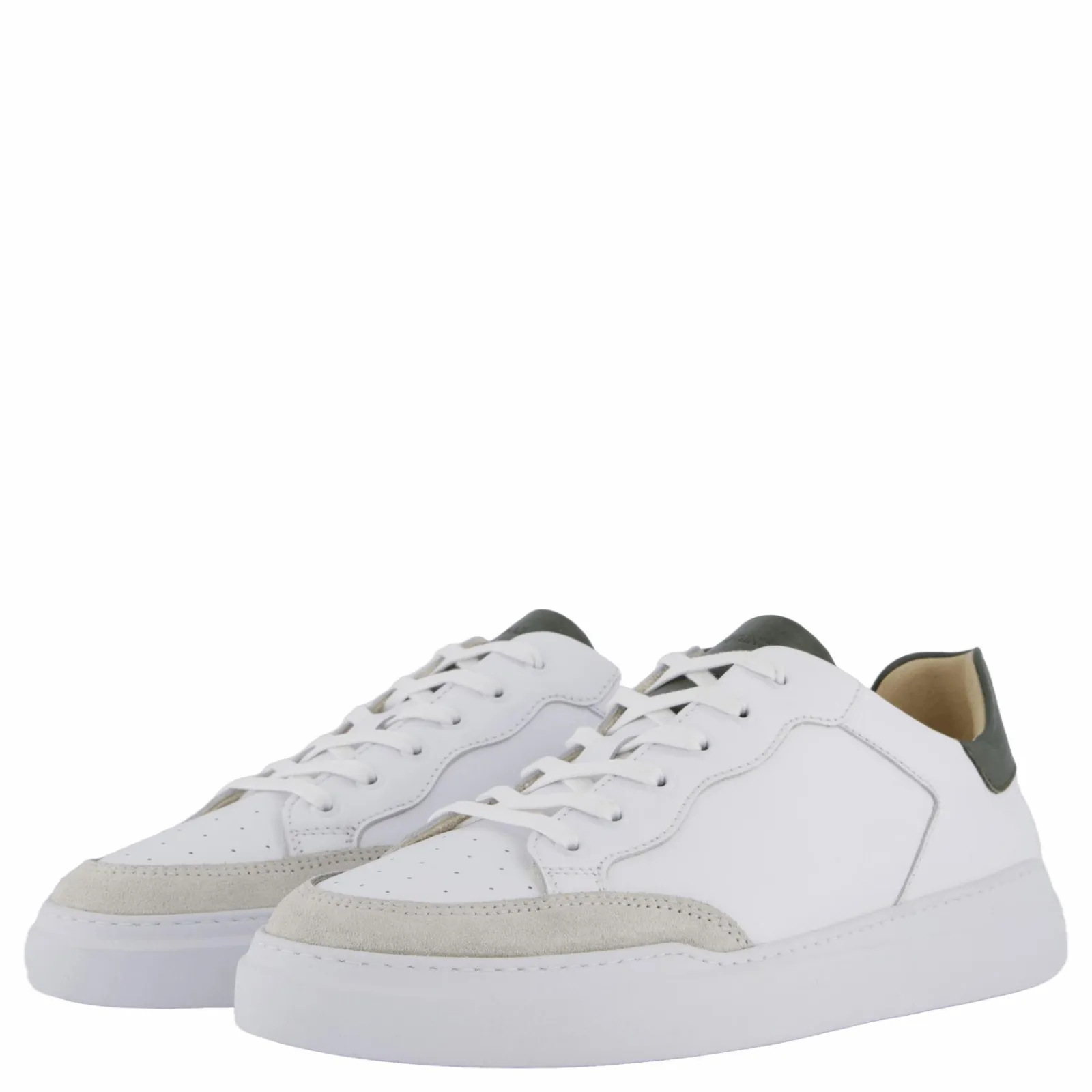 Ten Points Tristan Sneaker