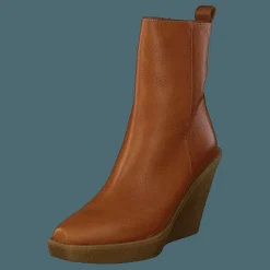 Nude of Scandinavia Ubah Saratoga Cuoio