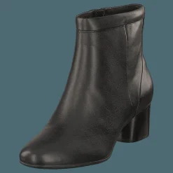 Clarks Un Cosmo Up Black Leather